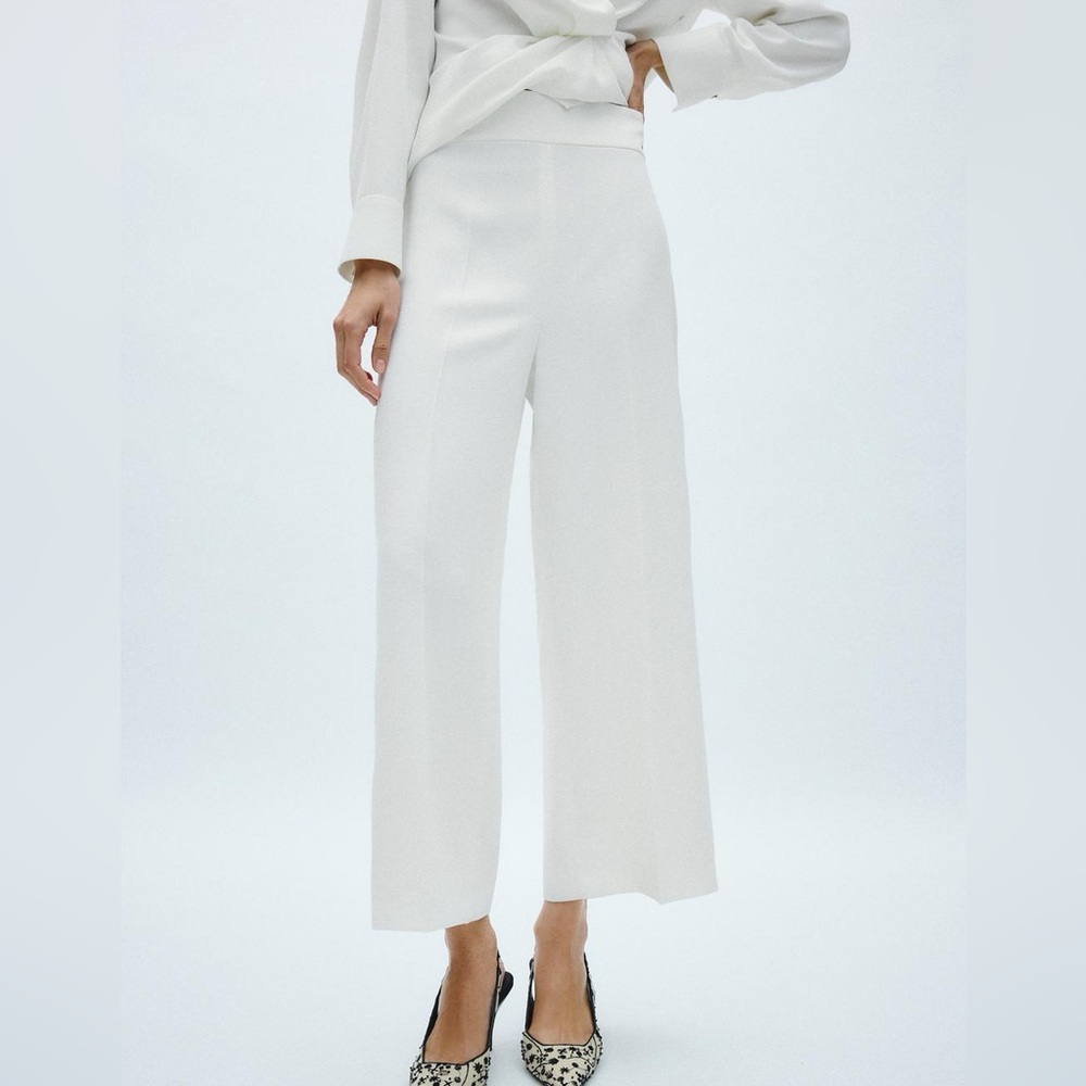 Zara NWT wide straight leg semi cropped elegant white trouser pants side zip